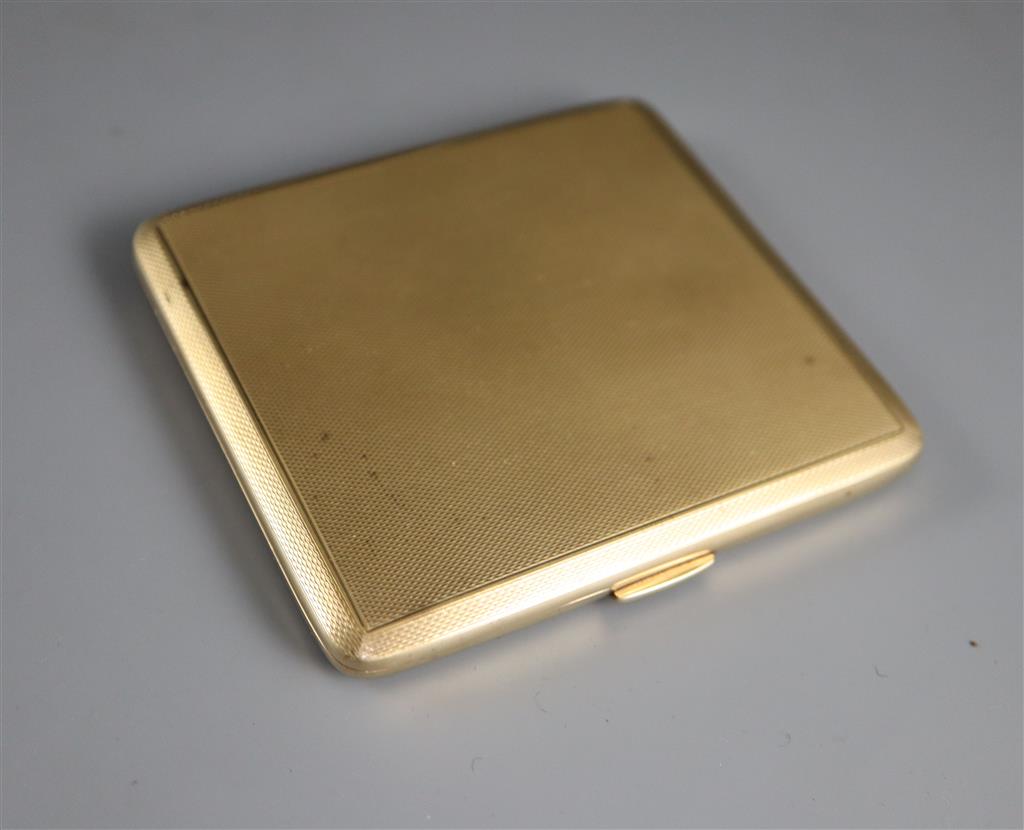 A George V engine turned 9ct gold cigarette case,